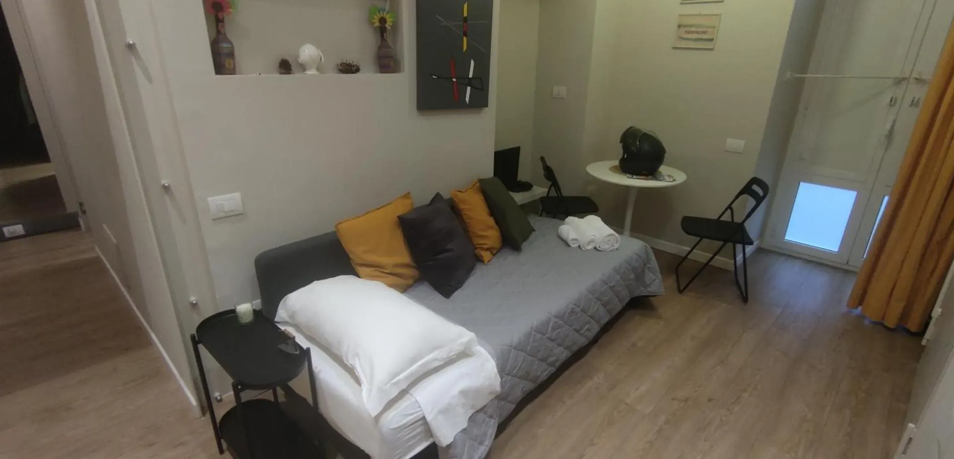 Lory'S Room Νάπολη Πανσιόν