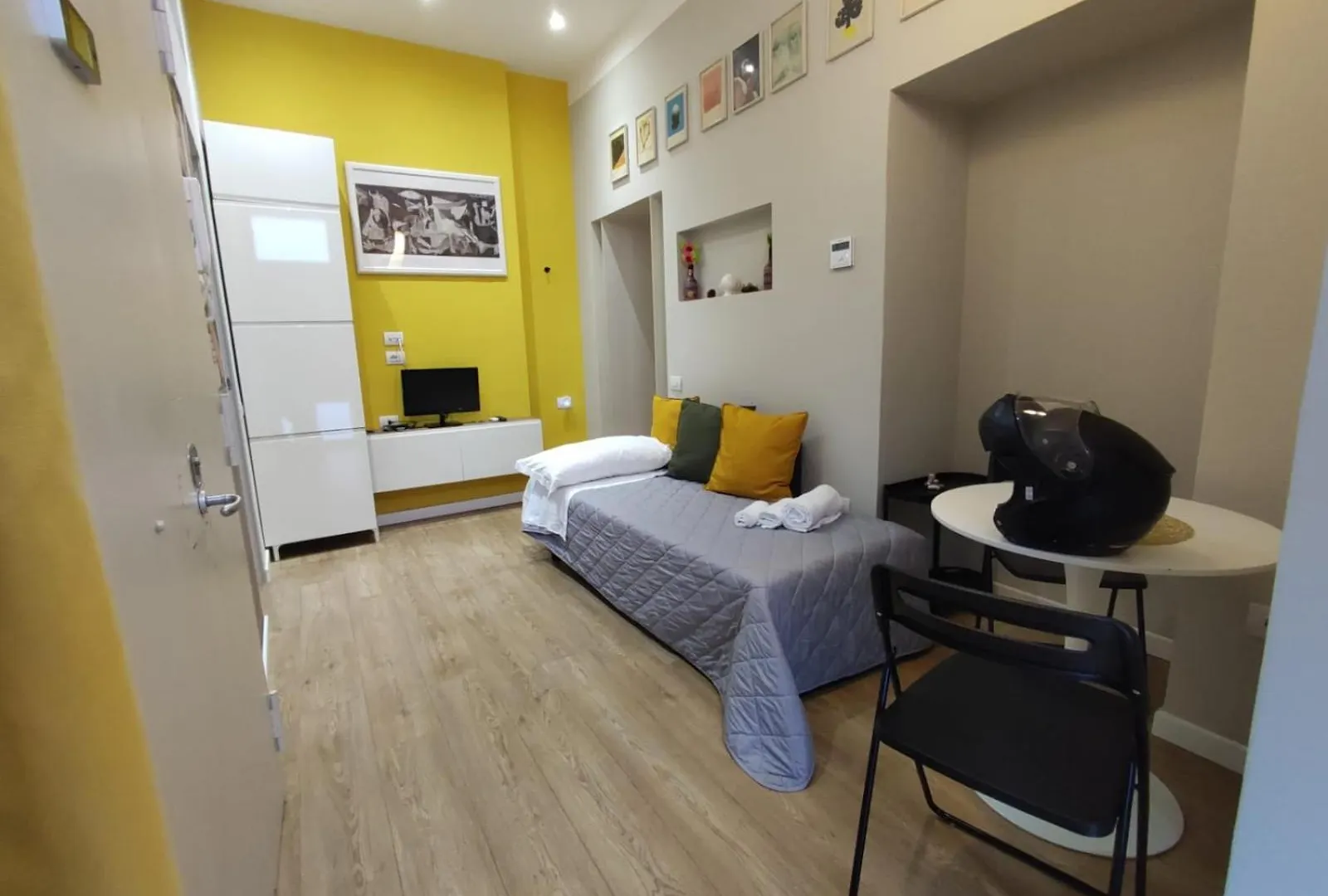 Lory'S Room Naples